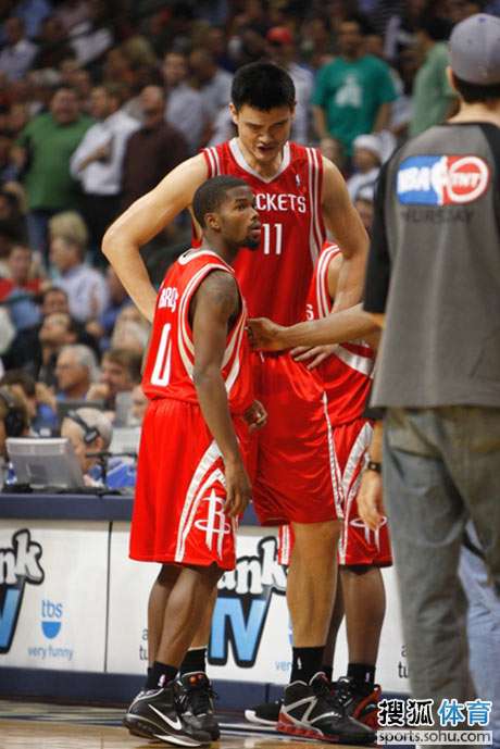 萨拉赫被抛弃？利物浦赢球与他无关 五年未见如此屈辱（萨拉赫被冷落？利物浦赢球无关他事，五年来未有之辱）