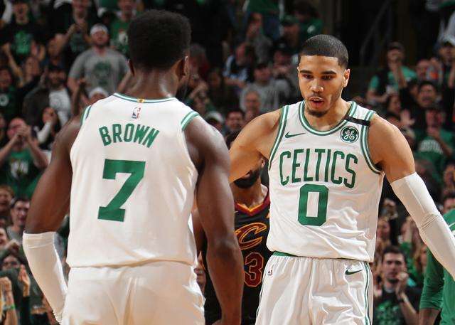 FM：诸多欧洲豪门有意布阿迪，他可能3月就进入法国国家队（FM：多家欧陆豪强追逐布阿迪，或将于3月入选法国队）