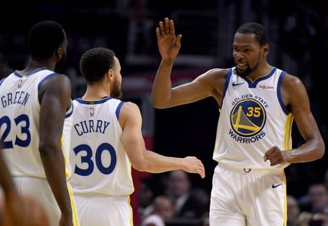 穆雷37+7遭遇里程悲，空砍全场最高分（穆雷37分7助难救主，全场最高仍饮恨）