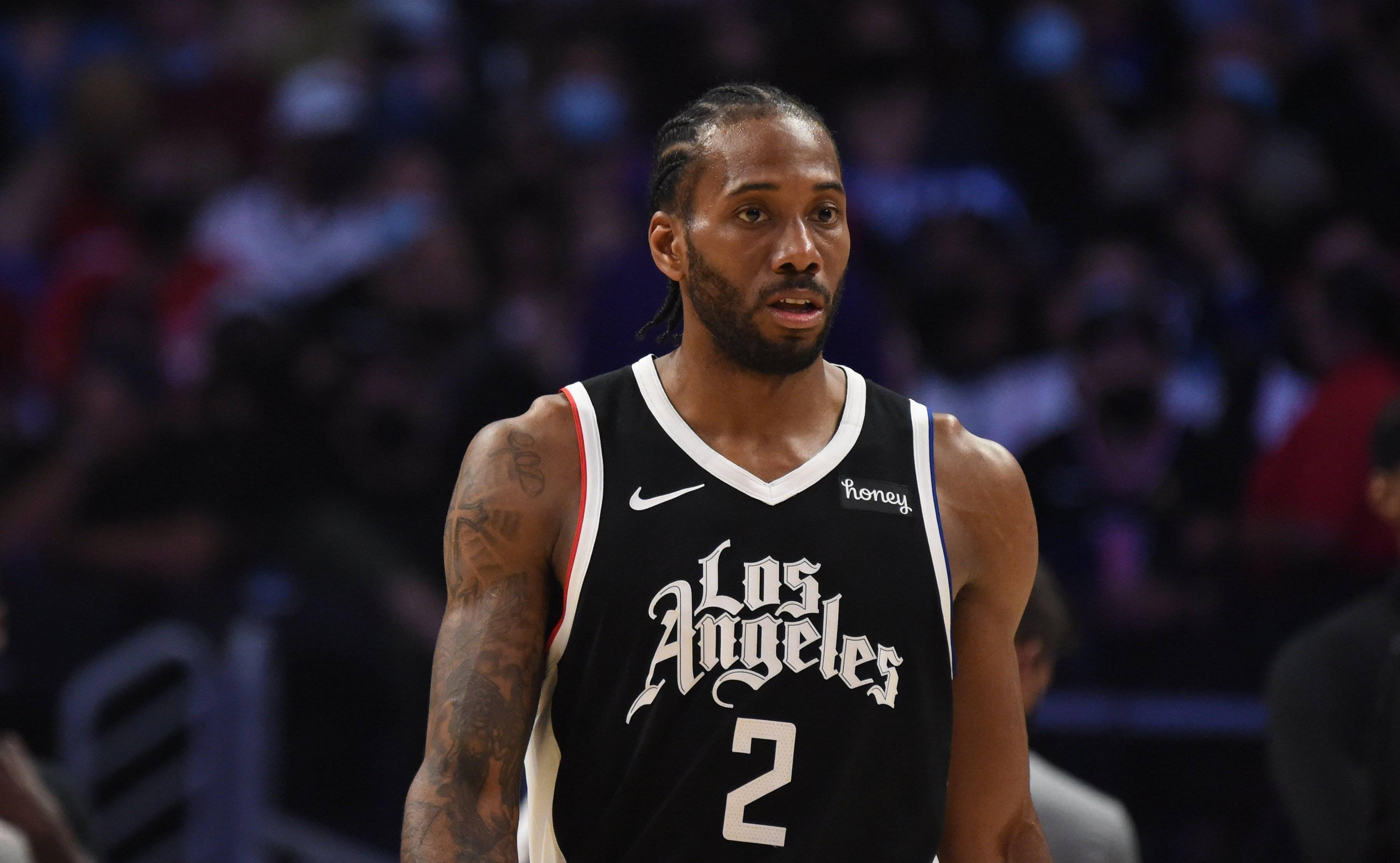 创纪录！弗拉格成NBA历史最年轻的连续3场得分20+球员（弗拉格刷新纪录：NBA史上最年轻连砍三场20+）