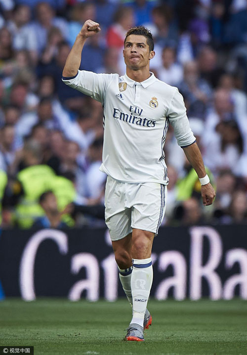 特罗萨德打进英超50球，成第5名达成此成就的比利时球员（特罗萨德完成英超50球里程碑，成为比利时球员第5人）